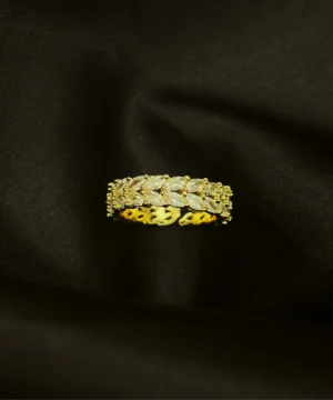 Marquise Leaf Ring - Garden Glow