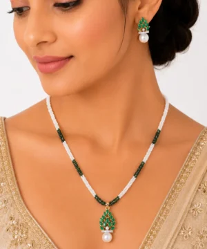 Emerald Pearl Pendant Necklace Set with Earrings